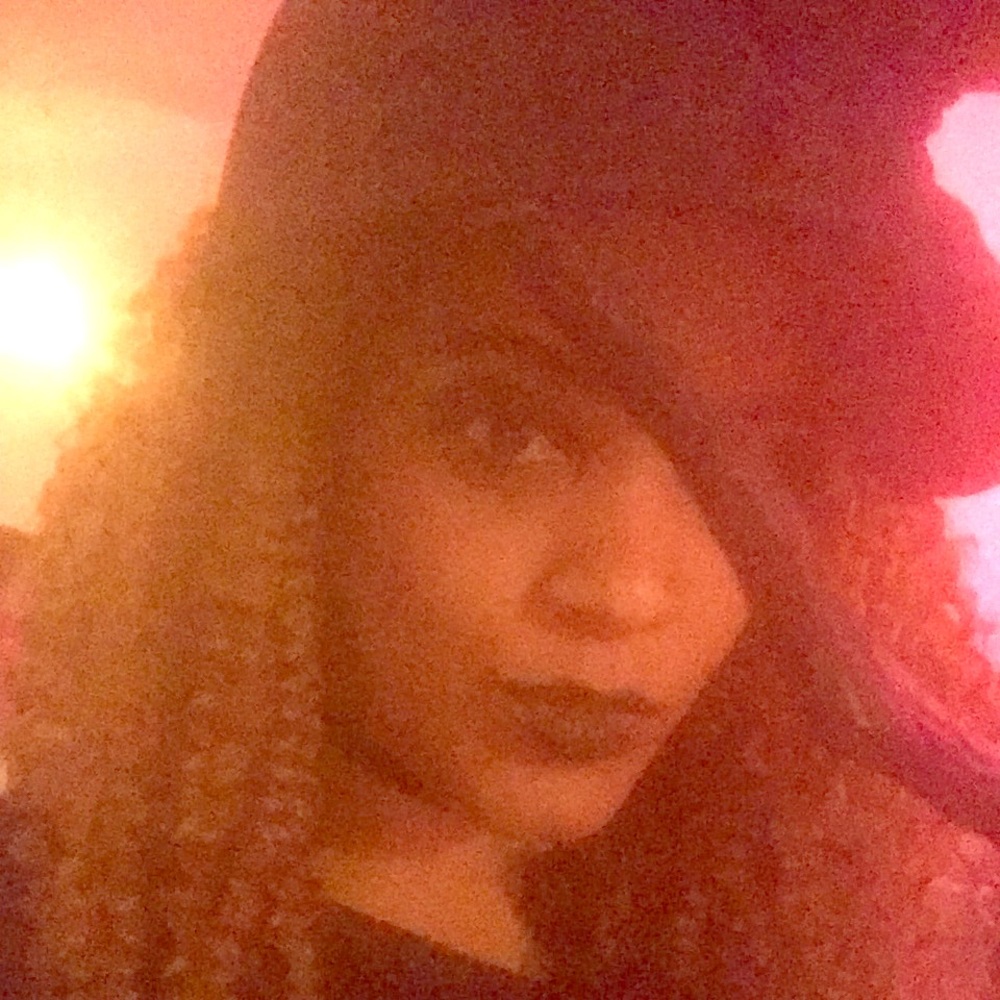 Meet your Posher, Mel